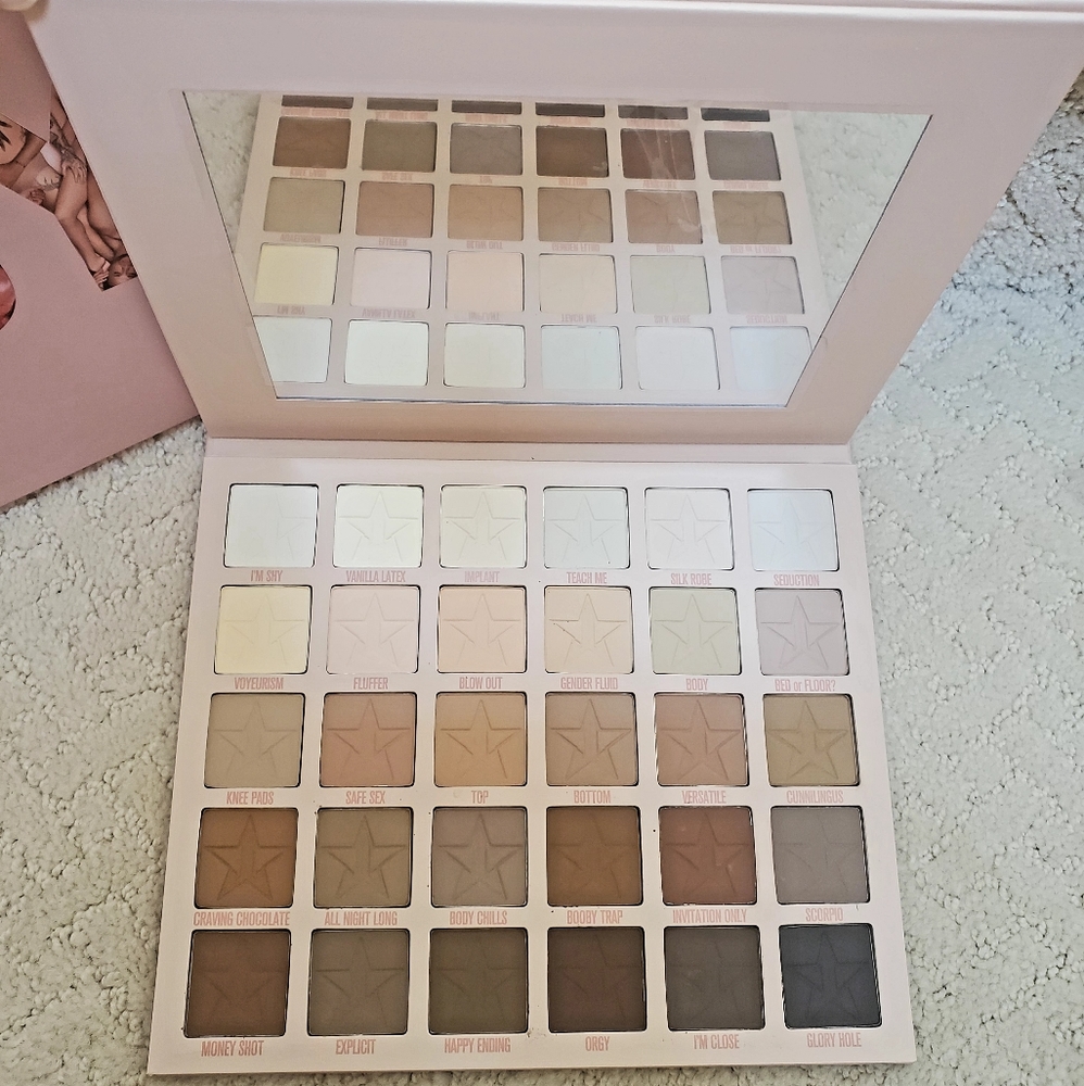 Jeffree Star Orgy Palette - Picture 2 of 6